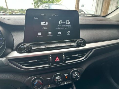 Used 2021 Kia Forte Sedan image 14