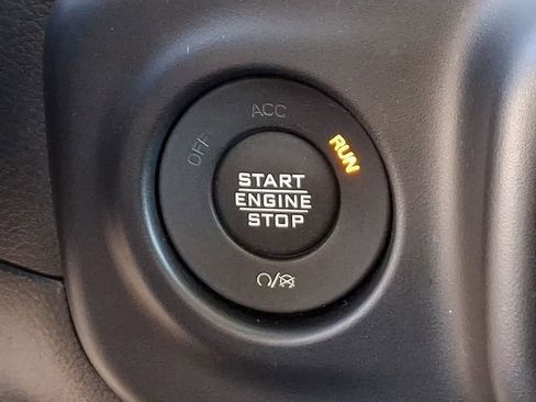 Used 2023 Jeep Wrangler Unlimited Rubicon 4xe image 38