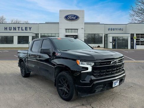 Used 2024 Chevrolet Silverado 1500 RST AWD/4WD image 4