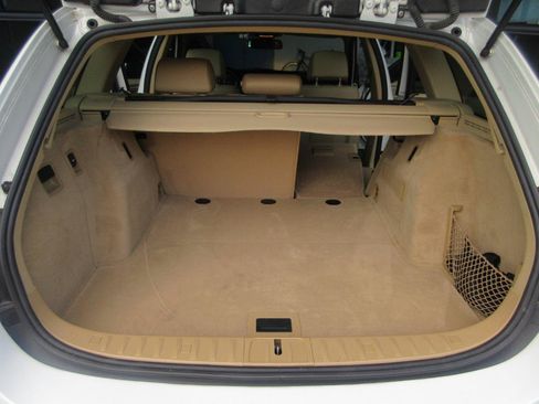 Used 2011 BMW 328i Wagon RWD image 34