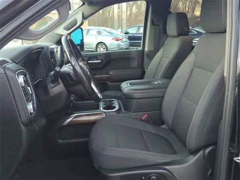 Used 2020 GMC Sierra 2500 SLE image 18