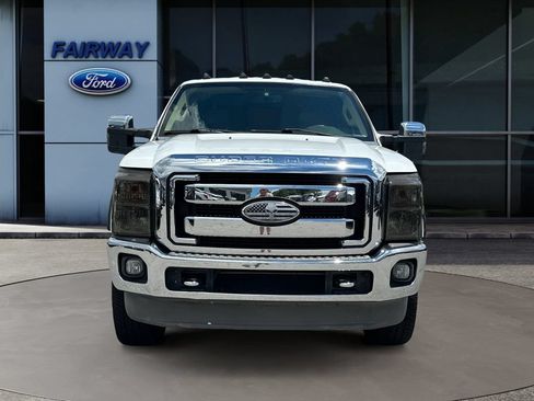 Used 2011 Ford F250 Lariat w/ Chrome Pkg AWD/4WD image 2