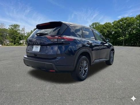 Used 2026 Nissan Rogue SV AWD/4WD image 8