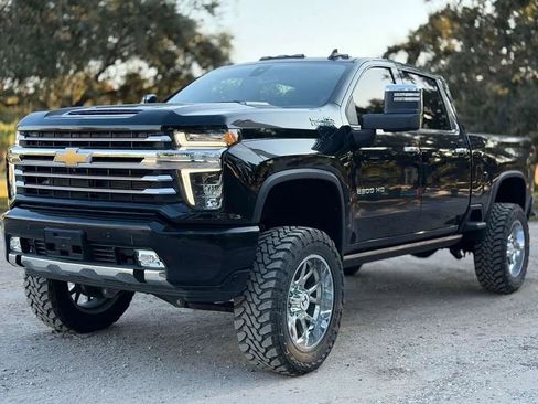 Used 2023 Chevrolet Silverado 2500 High Country w/ Safety Package II image 53