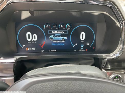 Used 2021 Ford F150 Lariat w/ Equipment Group 502A High AWD/4WD image 13