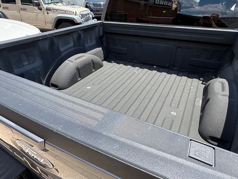 Used 2024 Ford F150 XLT w/ Equipment Group 302A MID RWD image 7