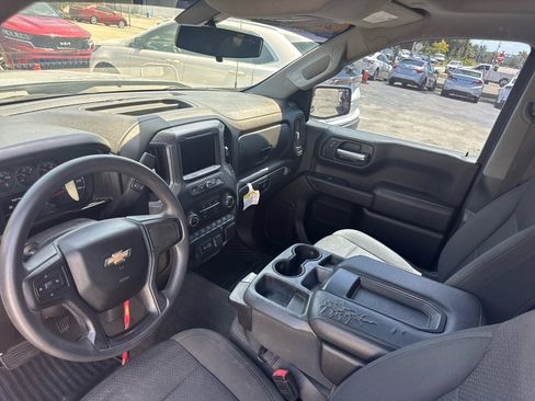 Used 2021 Chevrolet Silverado 1500 Custom RWD image 11