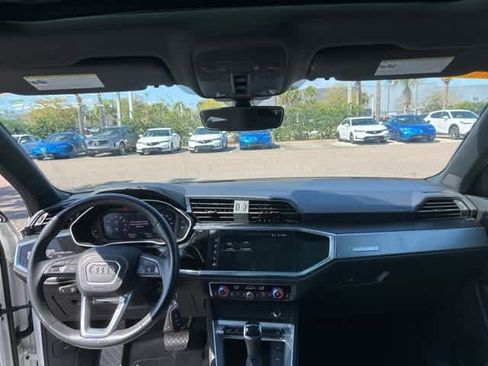 Used 2023 Audi Q3 2.0T Premium image 7