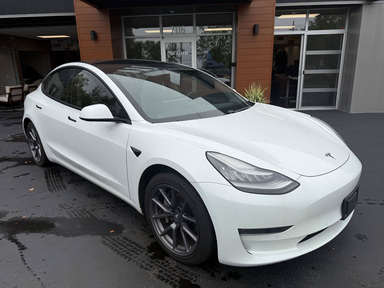 Used 2021 Tesla Model 3 Long Range AWD/4WD image 3