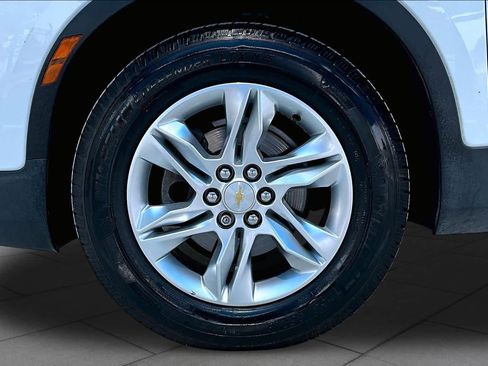 Used 2020 Chevrolet Blazer LT FWD image 11