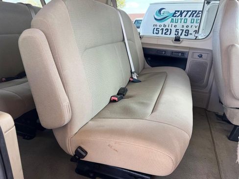 Used 2008 Ford E-350 and Econoline 350 XLT image 13