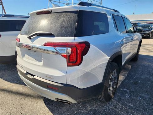 Used 2023 GMC Acadia SLE w/ Driver Convenience Package image 5