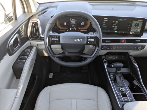 New 2026 Kia Sorento S w/ S Panoramic Sunroof Package FWD image 18