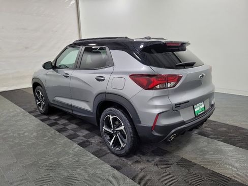 Used 2023 Chevrolet TrailBlazer RS image 3