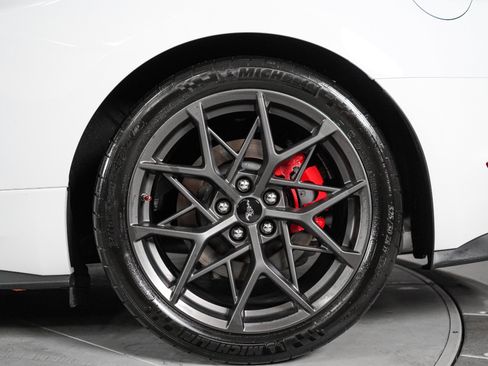 Used 2021 Ford Mustang Mach 1 w/ Mach 1 Handling Package RWD image 12