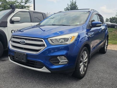 Used 2017 Ford Escape Titanium AWD/4WD image 1