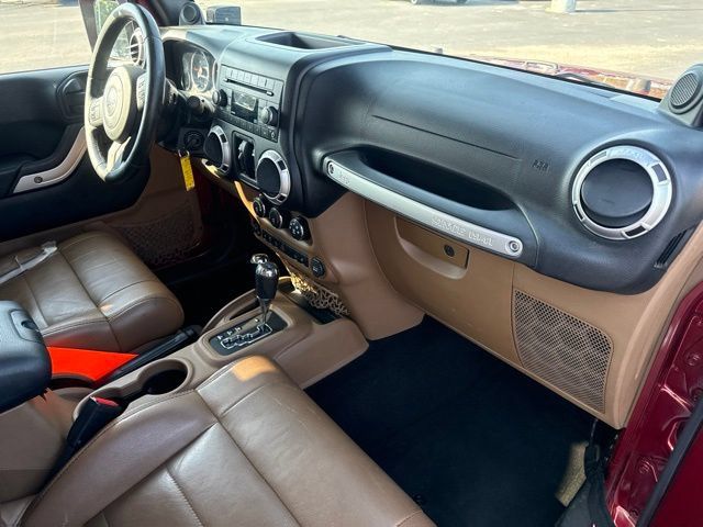 Used 2012 Jeep Wrangler Unlimited Sahara w/ Mopar Chrome Edition Group AWD/4WD image 14