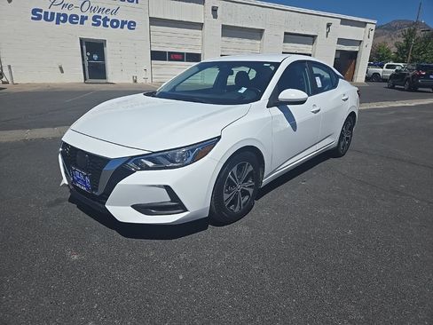 Used 2022 Nissan Sentra SV FWD image 1