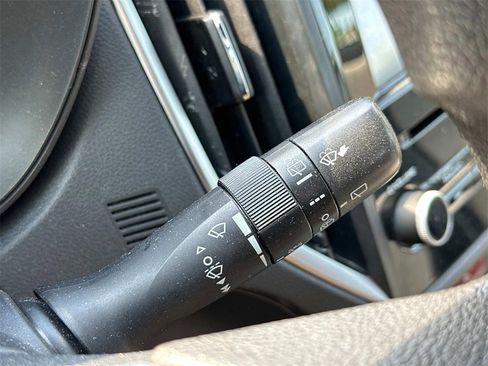 Used 2022 Subaru Forester image 24