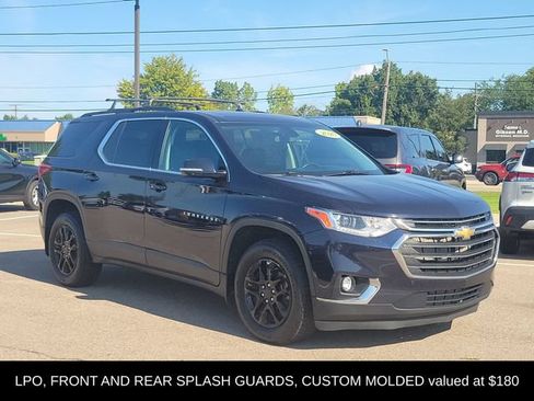 Used 2020 Chevrolet Traverse LT FWD image 3