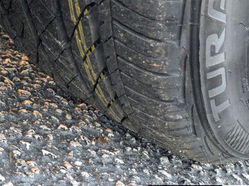 Certified 2023 Toyota Camry SE image 13