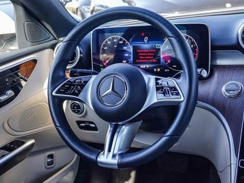 Used 2024 Mercedes-Benz C 300 Sedan image 13