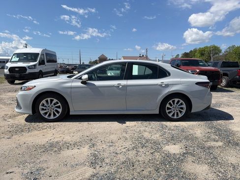Used 2024 Toyota Camry LE w/ Convenience Package image 2