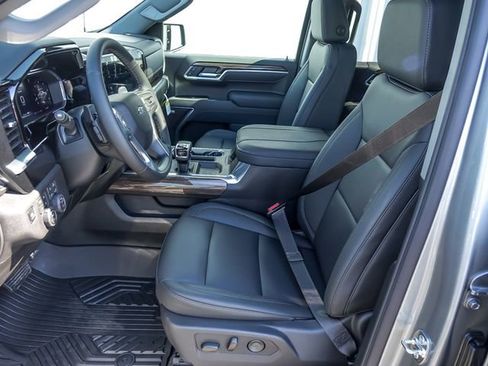 New 2026 Chevrolet Silverado 1500 RST w/ RST All Star Premium Package image 13