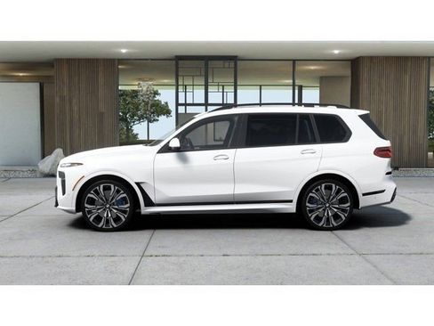New 2027 BMW X7 M60i AWD/4WD image 4