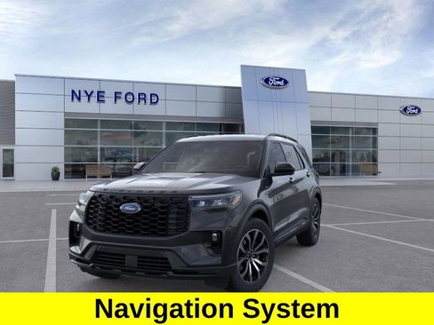 New 2026 Ford Explorer ST-Line image 3