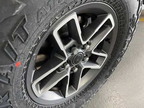 New 2026 Jeep Gladiator Mojave image 16