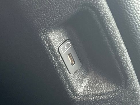 New 2025 Kia Sorento SX Prestige image 42