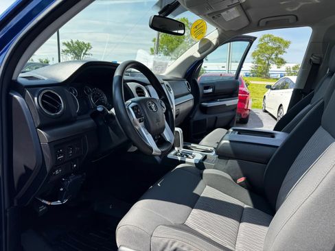 Used 2014 Toyota Tundra SR5 w/ TRD Off Road Package AWD/4WD image 9