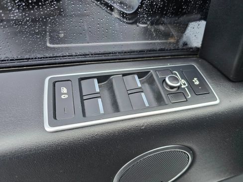Used 2016 Land Rover Range Rover Supercharged AWD/4WD image 20