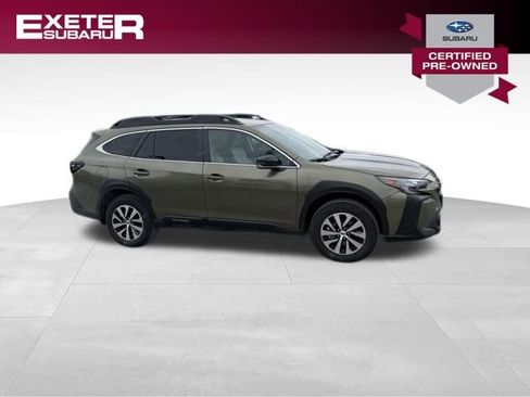 Certified 2025 Subaru Outback Premium image 4