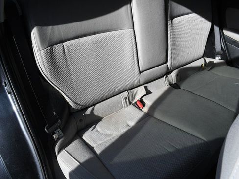 Used 2017 Subaru Forester 2.5i Premium w/ All-Weather Package image 29