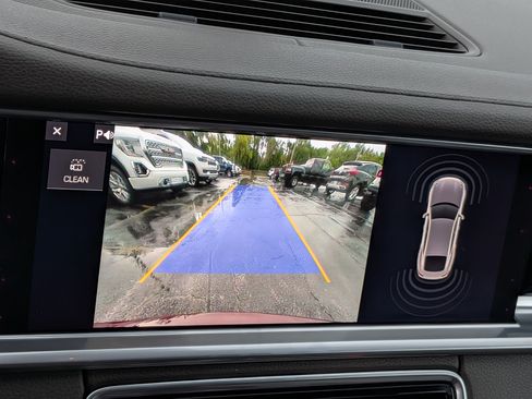 Used 2019 Porsche Panamera 4 AWD/4WD image 29