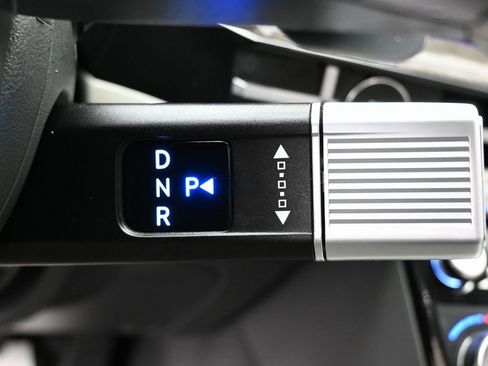 Used 2024 Hyundai Santa Fe Limited image 23