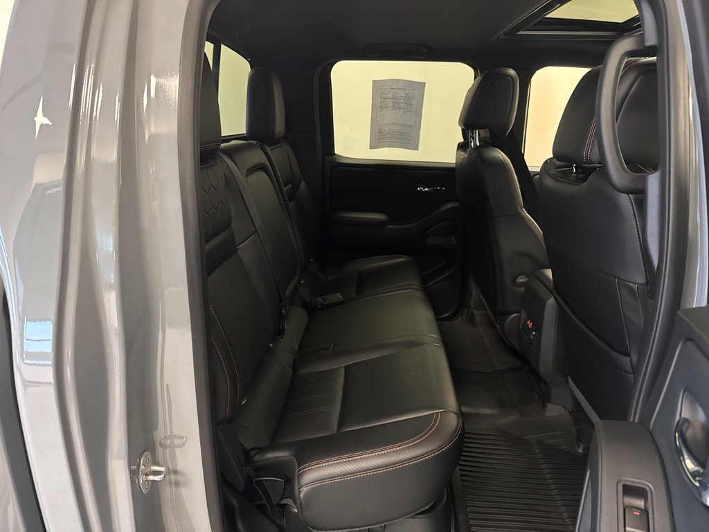 Used 2023 Nissan Frontier PRO-4X w/ Pro-4X Premium Package AWD/4WD image 22