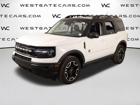 Used 2023 Ford Bronco Sport Outer Banks AWD/4WD image 1