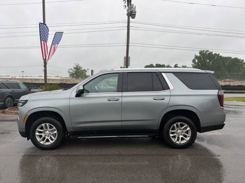 Used 2025 Chevrolet Tahoe LT RWD image 11