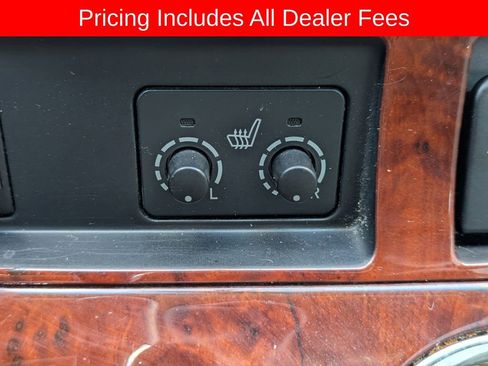 Used 2013 Toyota Highlander Limited FWD image 26