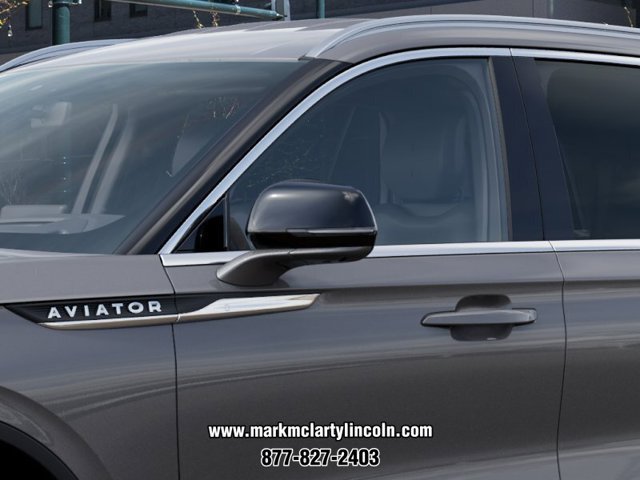 New 2027 Lincoln Aviator AWD image 22