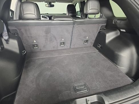 Used 2019 Jeep Cherokee Limited AWD/4WD image 32