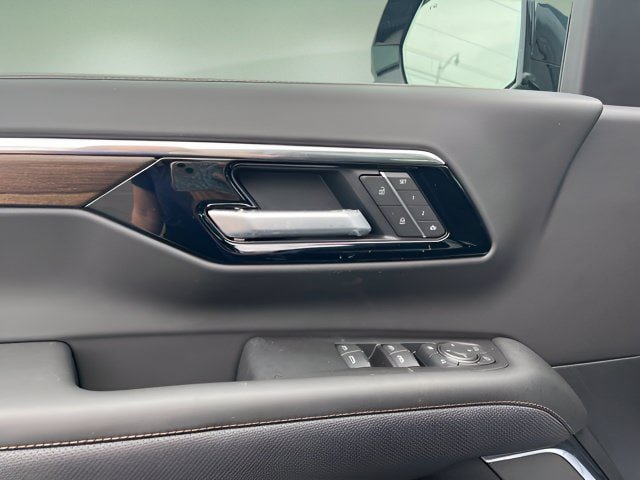 New 2026 Chevrolet Tahoe High Country AWD/4WD image 10