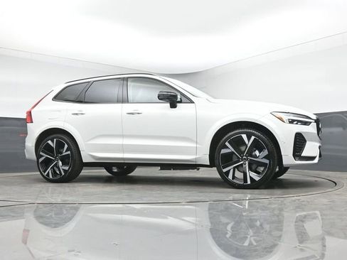 New 2026 Volvo XC60 B5 Ultra w/ Protection Package Premier AWD/4WD image 39
