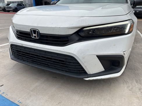 Used 2023 Honda Civic Sport image 4