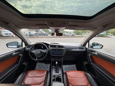 Used 2018 Volkswagen Tiguan SEL Premium AWD/4WD image 22