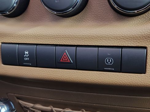 Used 2014 Jeep Wrangler Rubicon image 26