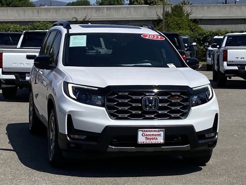 Used 2023 Honda Passport TrailSport image 46